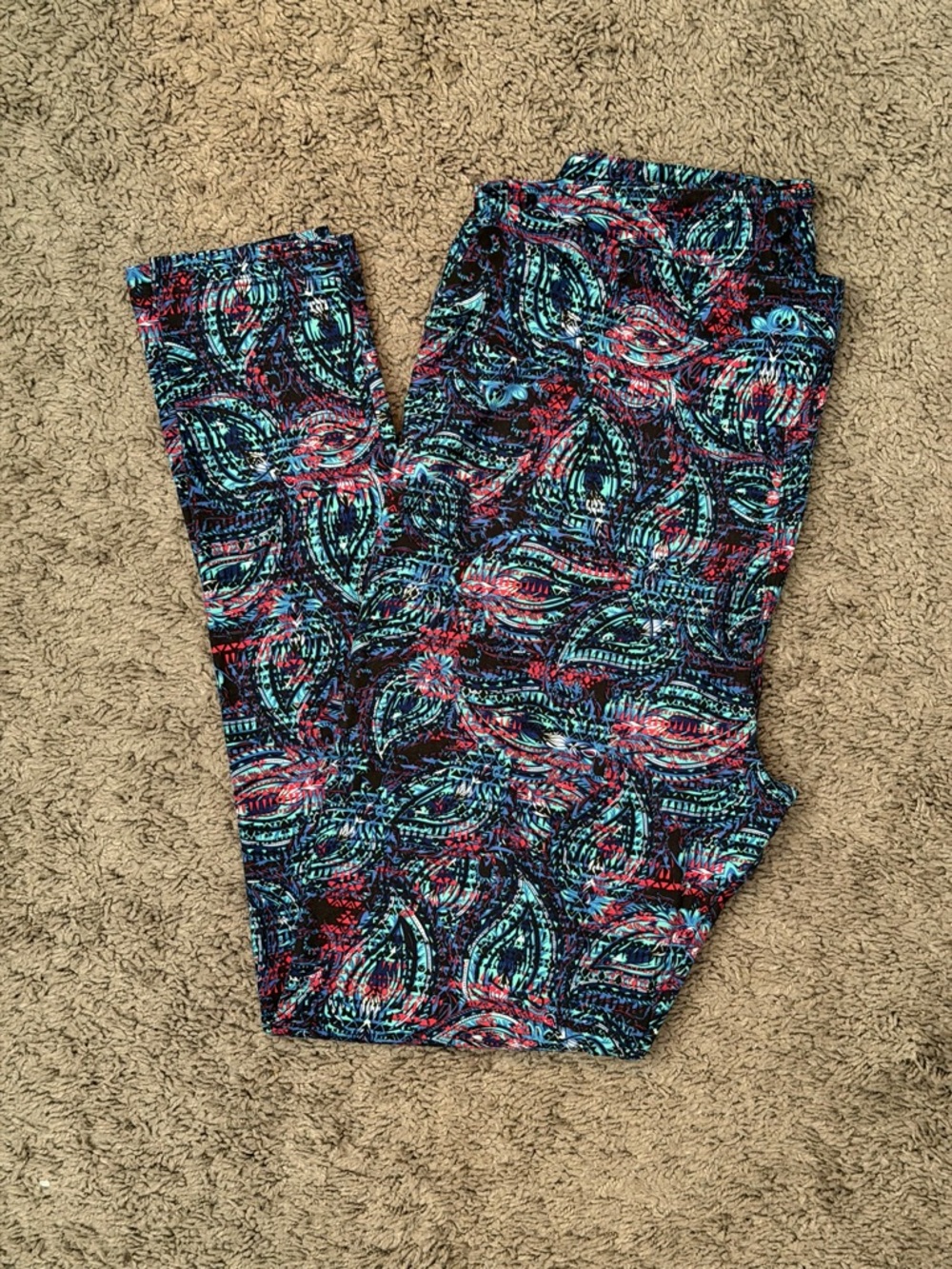 LuLaRoe Multicolor Patterned Leggings in Blue, Teal & Pink